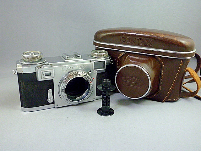 定番，SALE ツァイス CONTAX Ⅱa ブラックダイヤル ボディ 革ケース付(その他)｜売買されたオークション情報、yahooの商品情報をアーカイブ公開 - オークファン その他