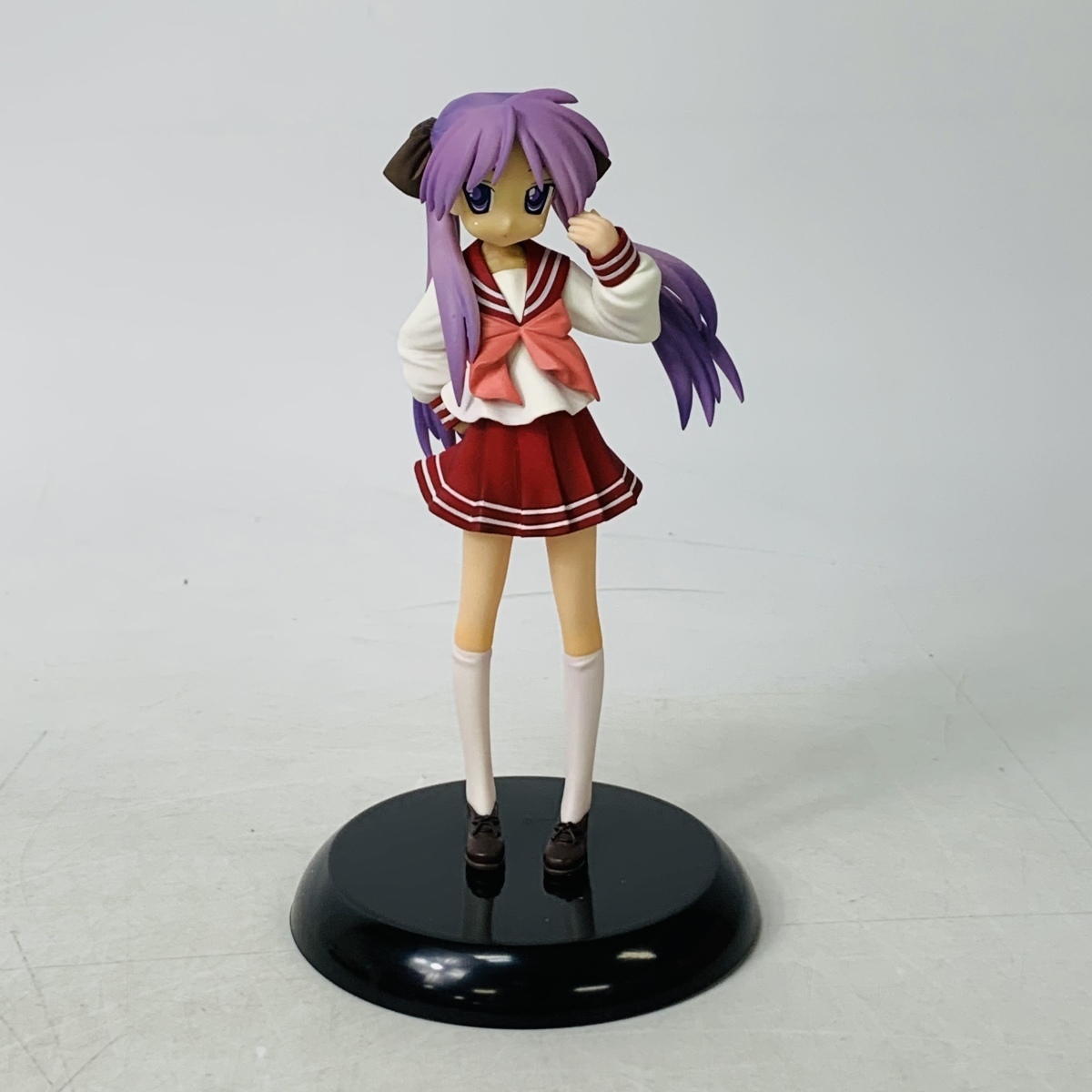 中古品 クレイズ らき☆すた 1/8 柊かがみ フィギュア(らき☆すた 