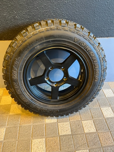 ヨコハマ 185⁄85R16 GEOLANDAR ジオランダー ジムニー M⁄T G003