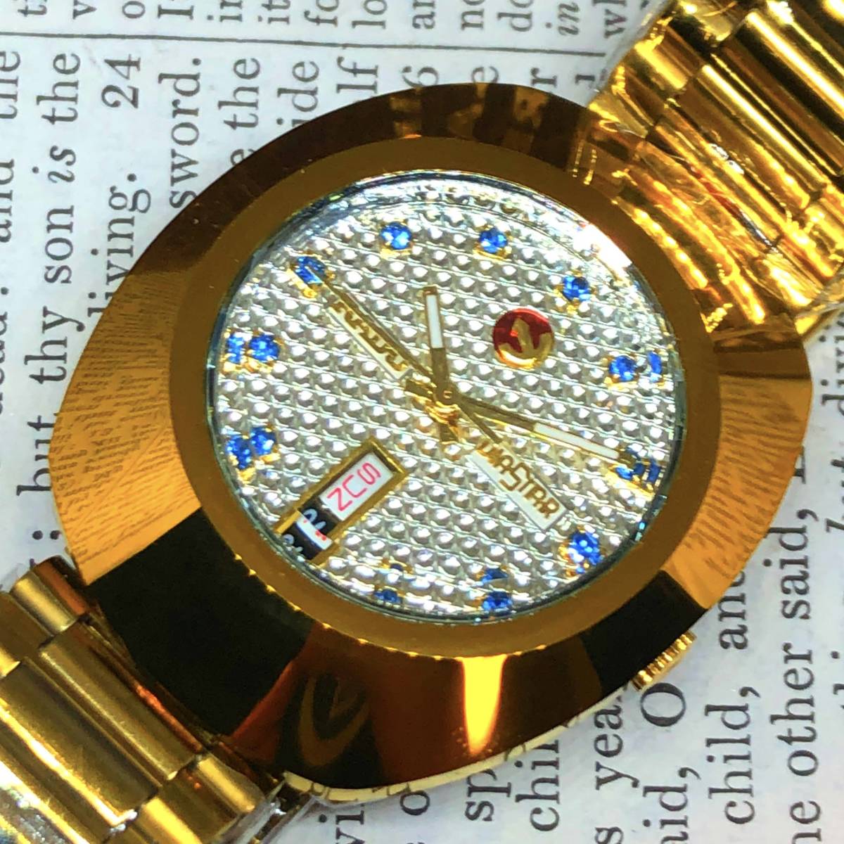 高級感のあるゴールドの輝き!! RADO DIASTAR ラドー ダイヤスター 