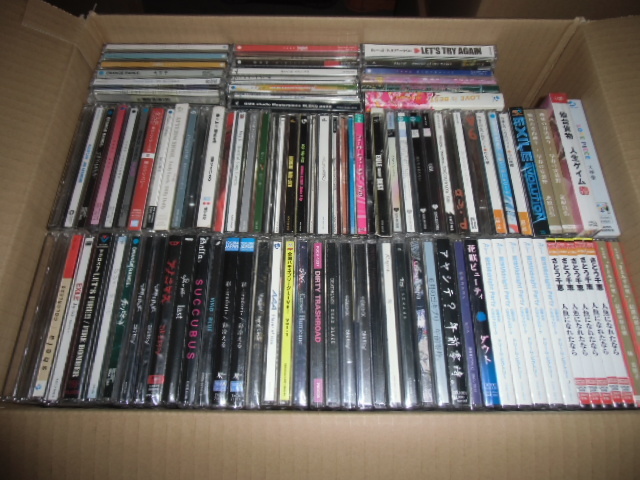 CD まとめ 大量のYahoo!オークション(旧ヤフオク!)の相場・価格を見る