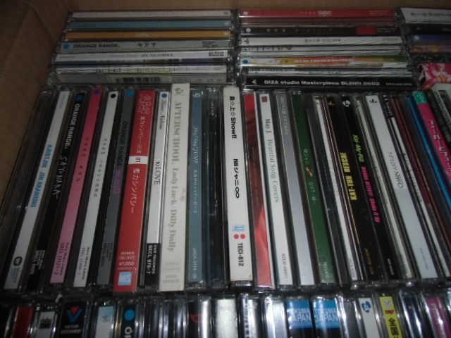 CD まとめ 大量のYahoo!オークション(旧ヤフオク!)の相場・価格を見る