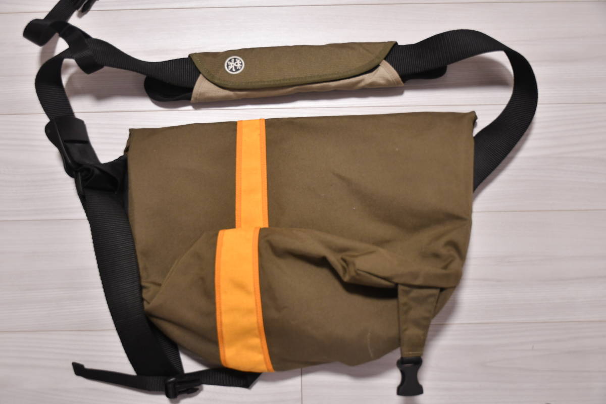 Timbuk2 メッセンジャーバッグ ブラウン/イエロー 中古美品】TIMBUK2 メッセンジャーバッグ CRUMPLER the soupan salad