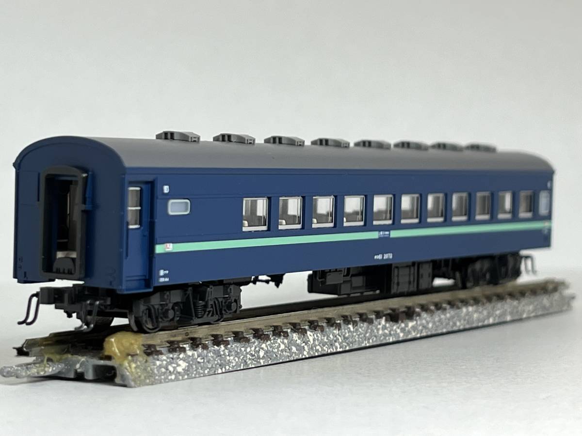 10-1546 43系 KATO 急行「みちのく」13両編成が入線しました。KATO