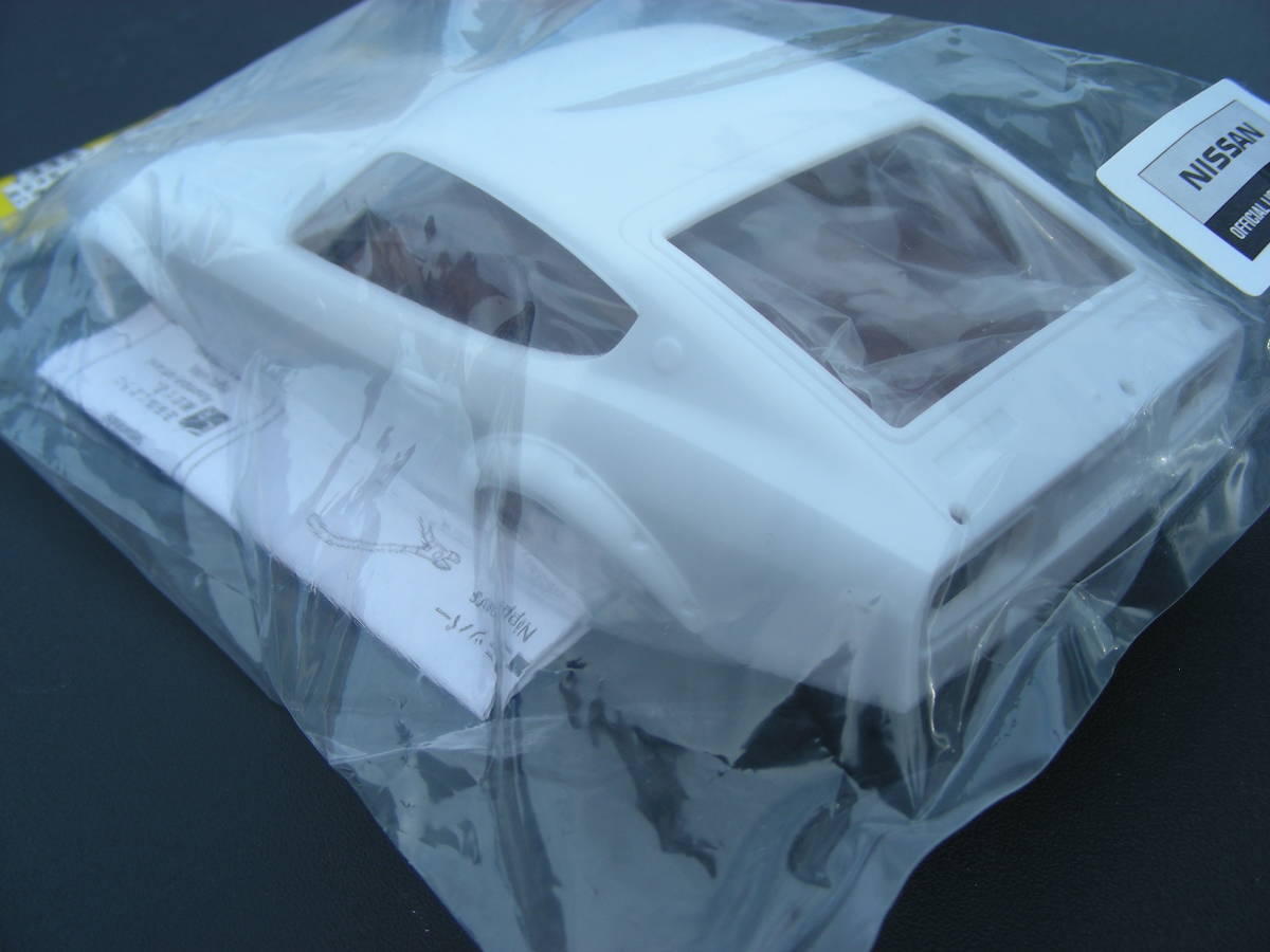 京商 MINI-Z ( ミニッツ ) 新品 ホワイトボディキット フェアレディ Z  