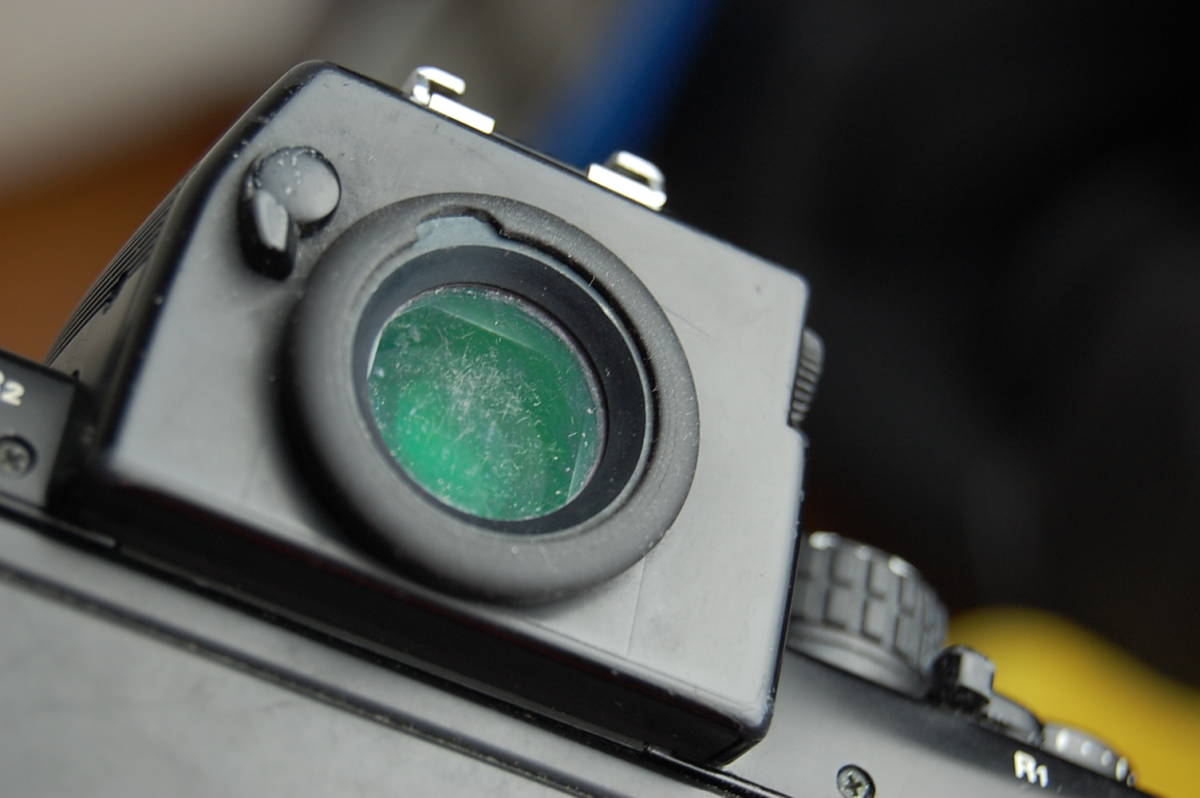 動作未確認・ジャンク Nikon ニコン F4 フィルム カメラ ボディ MB-21