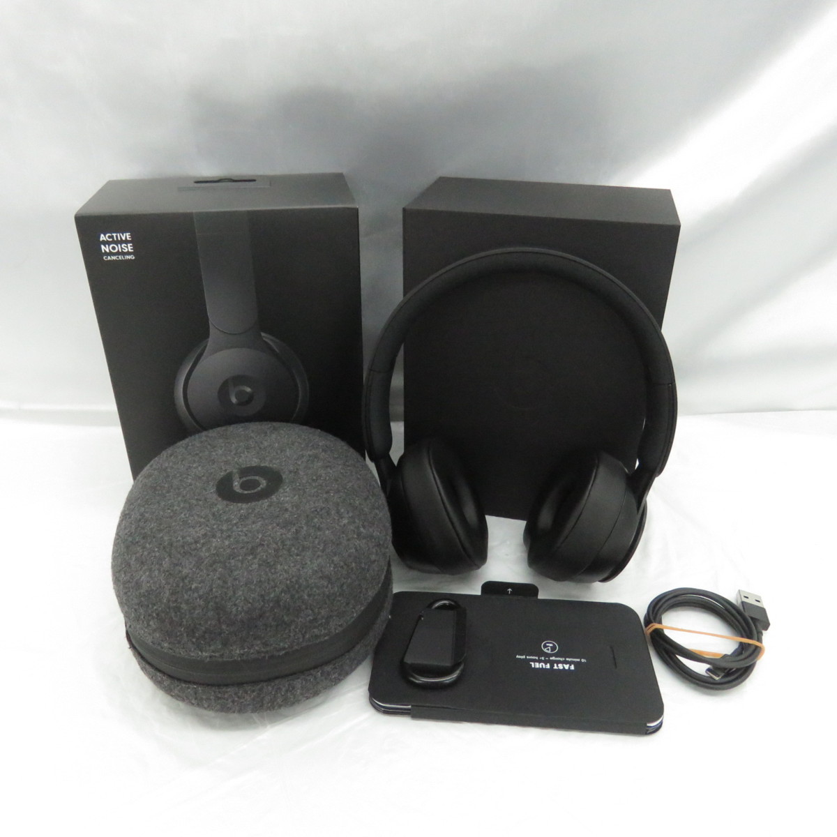 中古品】beats by dr.dre ビーツ ワイヤレスヘッドホン Solo Pro