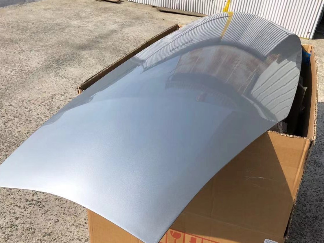 ハイエース 200系 バットフェイス ボンネット レジアスエース 塗装済み | 標準 全型対応 純正色 レジアス バットフェイス（車用品・バイク用品）の通販 ナロー車用 リアル 全型 Z