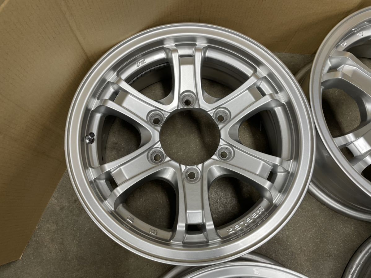 美品 Weds キーラーフォース 15インチ 6J +33 139.7-6H アルミ 