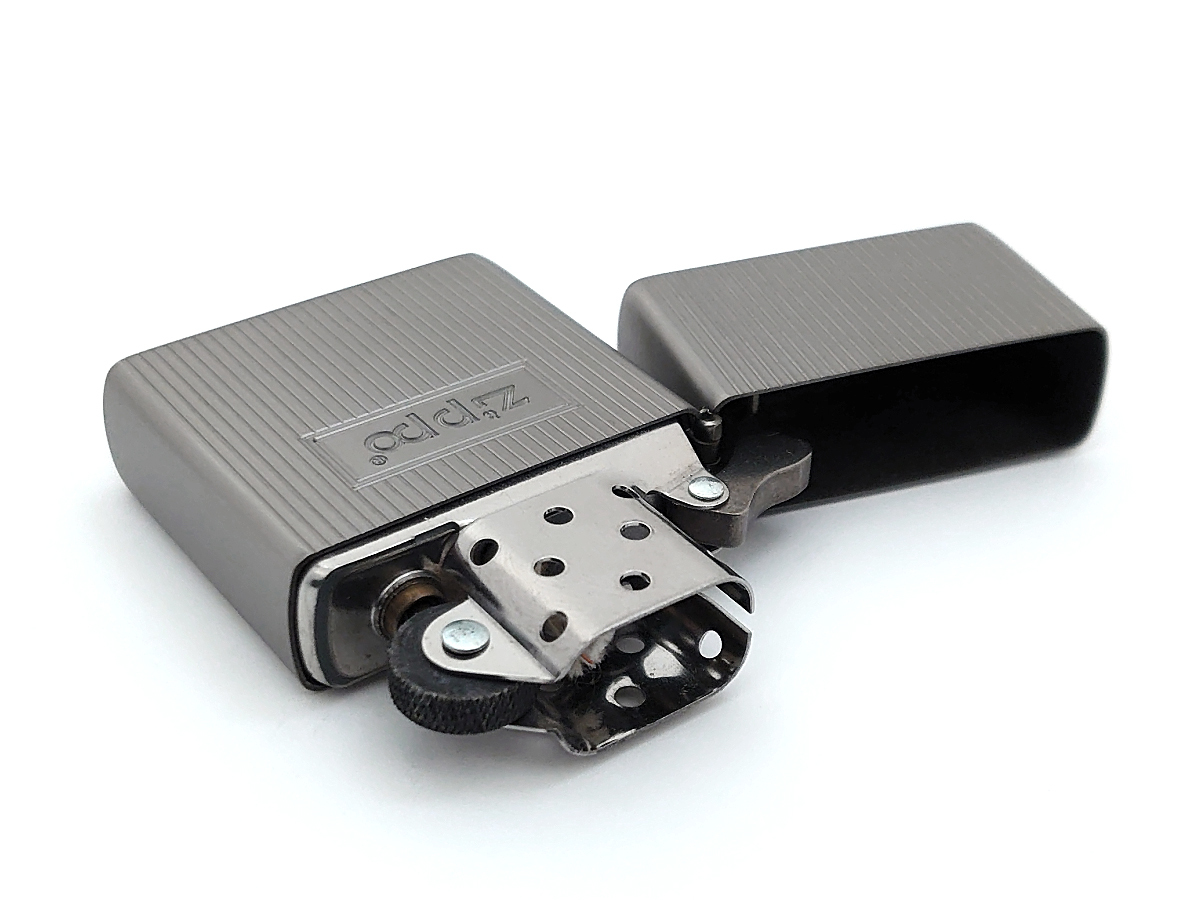 Zippo SOLID TITANIUM 2003年 ソリッド チタニウム Zippo SOLID TITANIUM 2003年 ソリッド チタニウム
