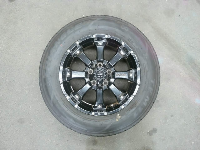 タイヤ付き社外ホイール1本　MKW MK-46　グロスブラック　16×7.0J　+35　114.3　5穴　215/65R16　2020年製　5ミリ