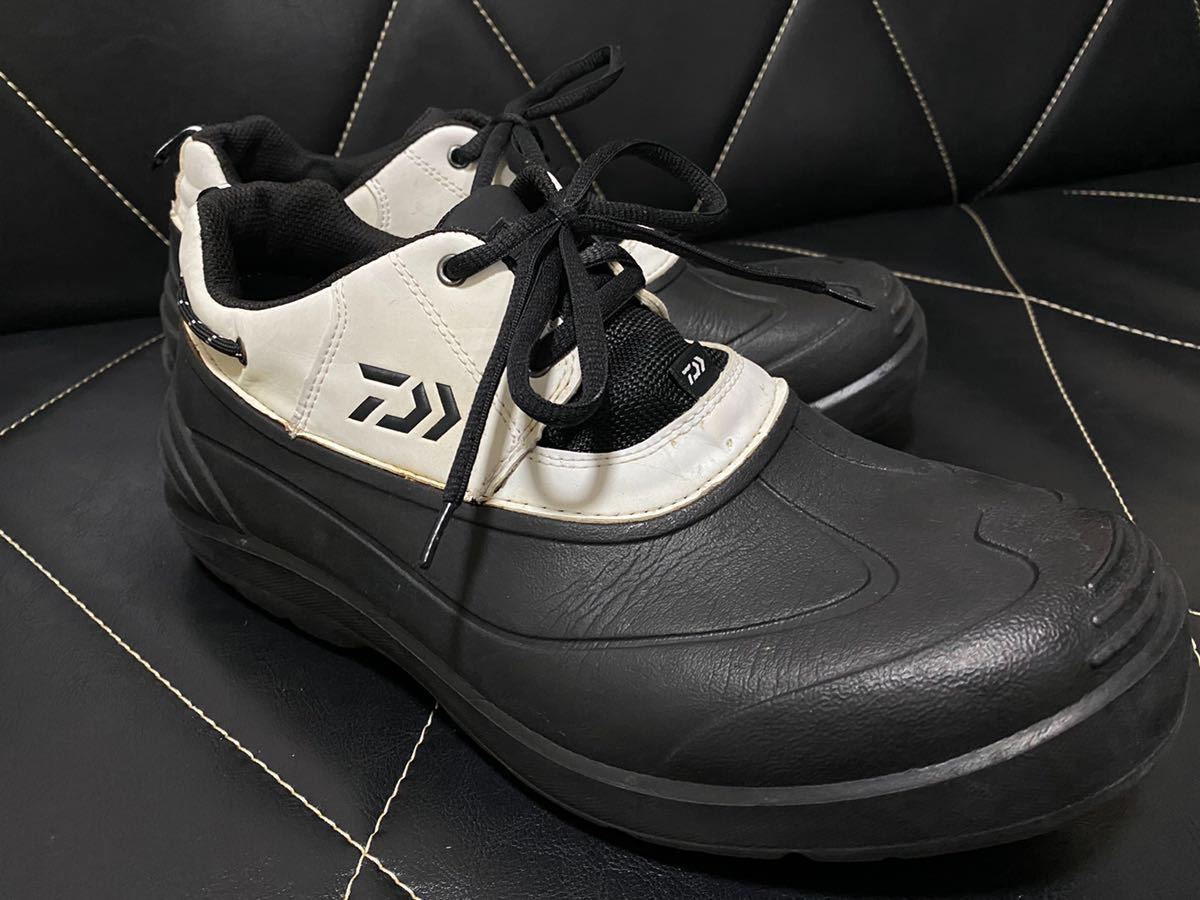 Daiwa ダイワ フィッシング シューズ 防水 撥水 ラバーシューズ 磯 ボート ジギング トップウォーター 白 黒 26 0 その他 売買されたオークション情報 Yahooの商品情報をアーカイブ公開 オークファン Aucfan Com Daiwa ダイワ フィッシング シューズ 防水 撥水 ラバーシューズ 磯 ボート ジギング トップウォーター 白 黒 26 0 その他 売買されたオークション情報 Yahooの商品情報をアーカイブ公開 オークファン Aucfan Com