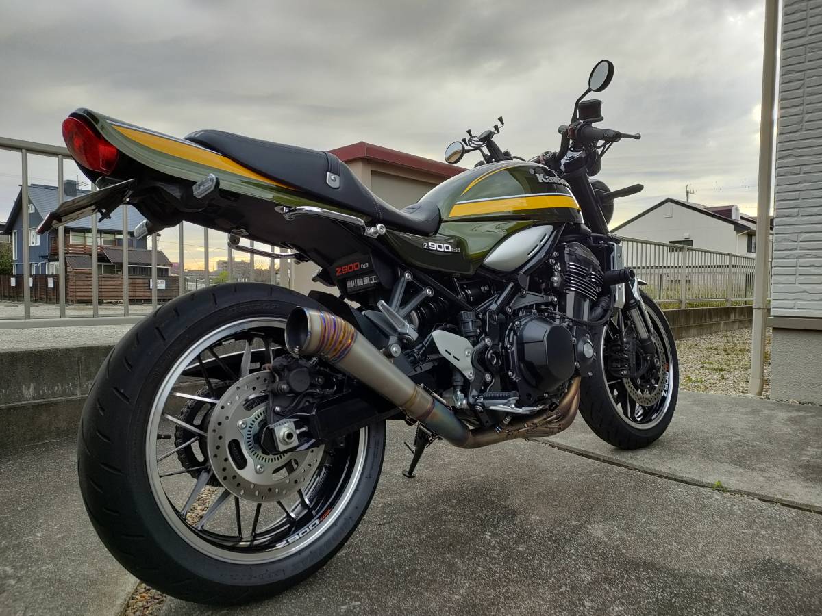 Z900RS フルチタン アサヒナレーシングマフラー の入札履歴 - 入札者の順位