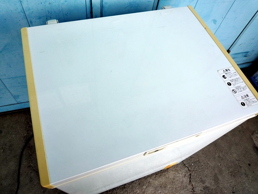 ◇GE Appliances 電気冷凍庫 冷凍ストッカー FHJ3SFWW 06年製 96L