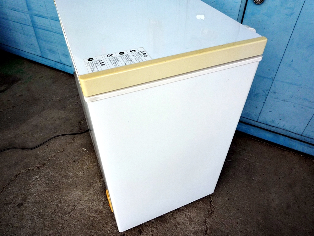 ◇GE Appliances 電気冷凍庫 冷凍ストッカー FHJ3SFWW 06年製 96L