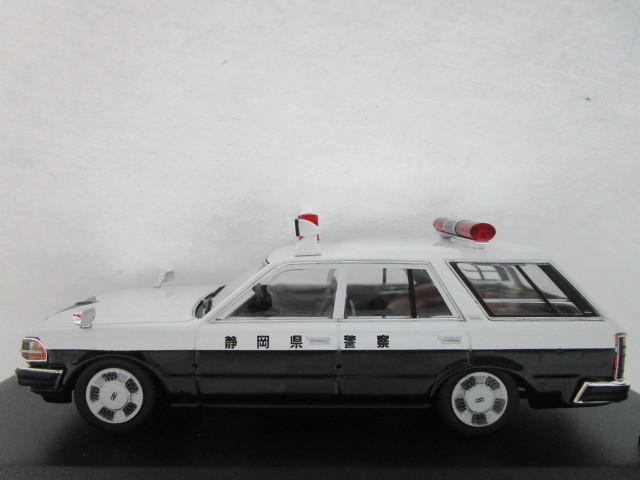 DISM ディズム 1/43 セドリック バン Y30 静岡県警 交通事故処理車