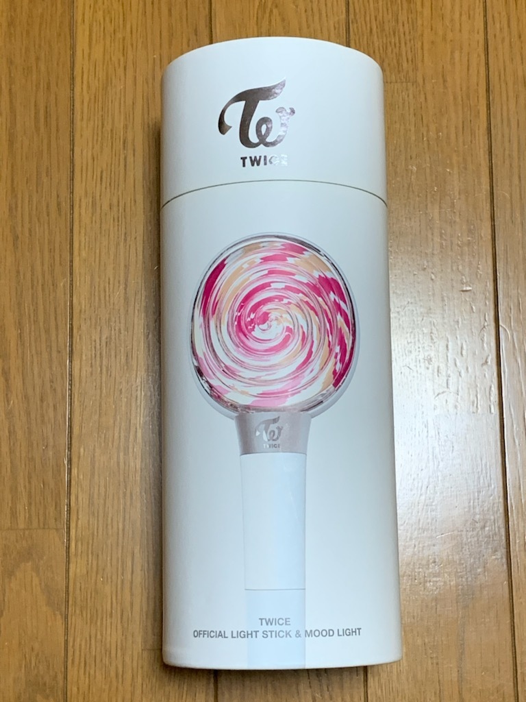 Twice ペンライト 公式 韓国 ペンライト コンサートライト 売買されたオークション情報 Yahooの商品情報をアーカイブ公開 オークファン Aucfan Com