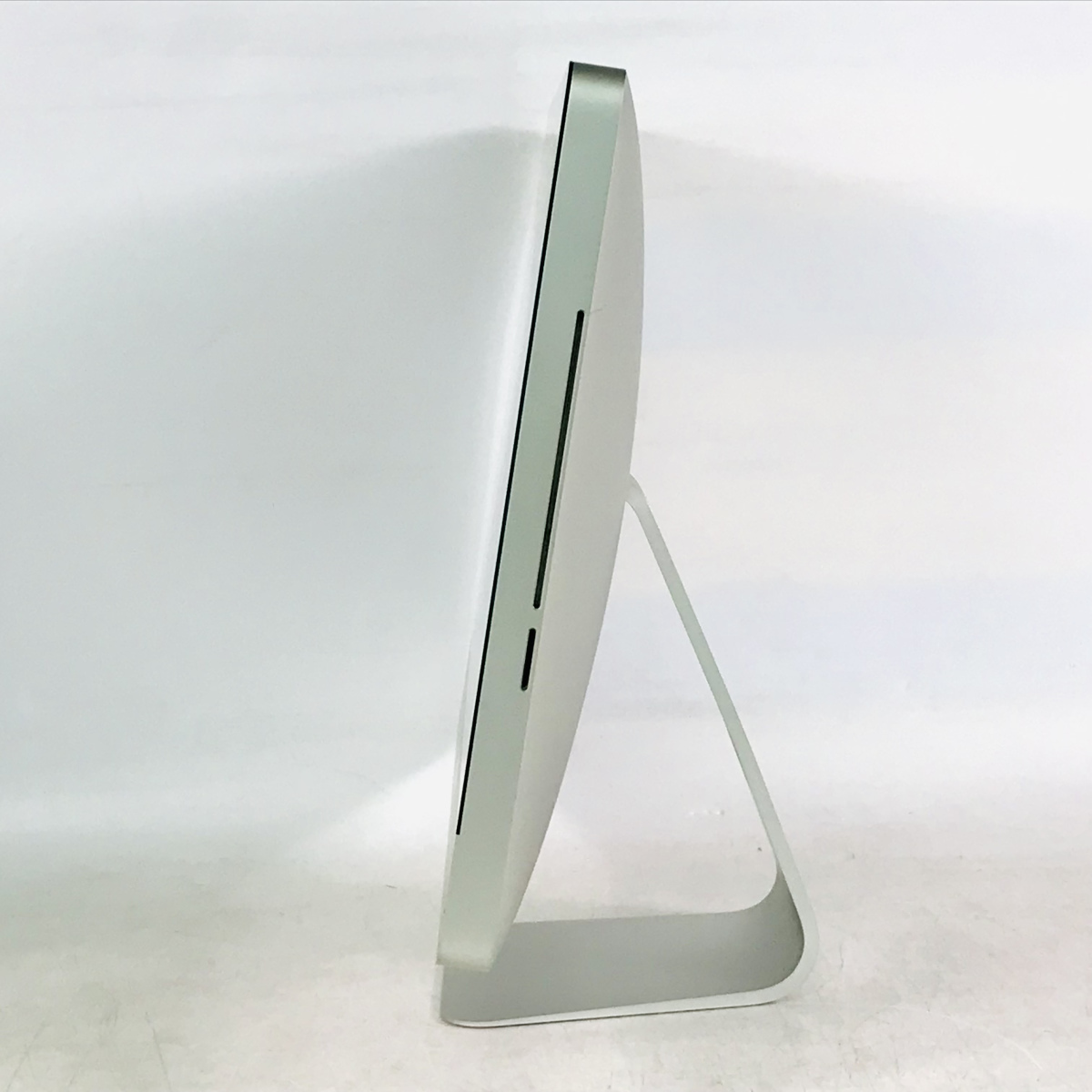 動作確認済み iMac 21.5インチ（Mid 2011） Core i5 2.7GHz/24GB/1TB