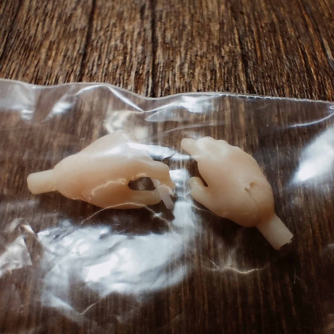 オビツ11用 ハンドパーツ タバコを持つ手 Aタイプ Soylentgreen ソイレントグリーン パーツ 売買されたオークション情報 Yahooの商品情報をアーカイブ公開 オークファン Aucfan Com