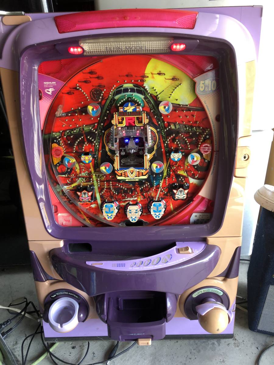 レトロ パチンコ台 西陣 RED LIONS JUNK(パチンコ実機)｜売買された
