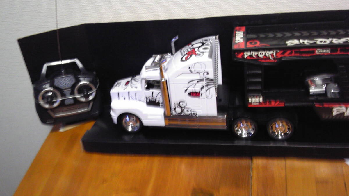 ラジコン　キャリアカー　全1個_2