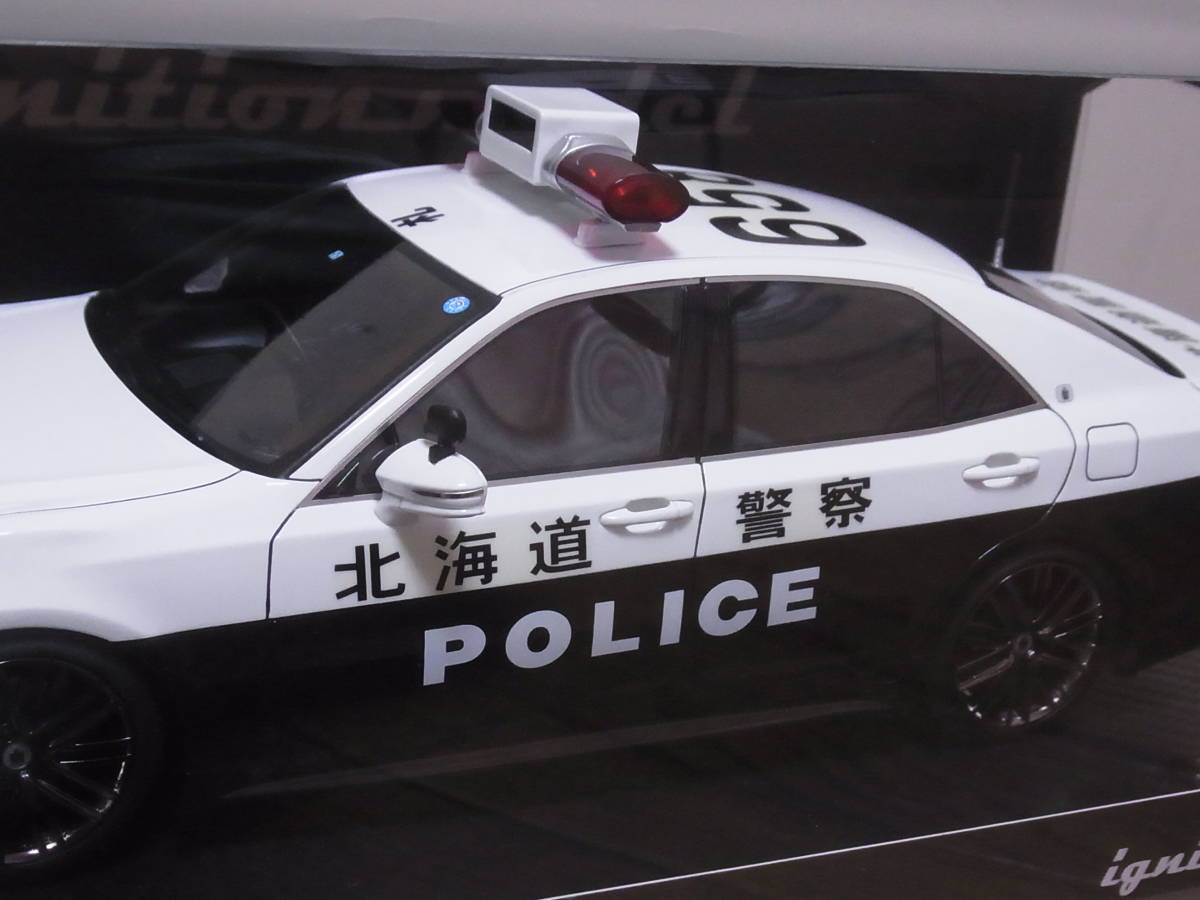 IG 1/18 Toyota Crown (GRS214) 北海道警察交通部交通機動隊車両 