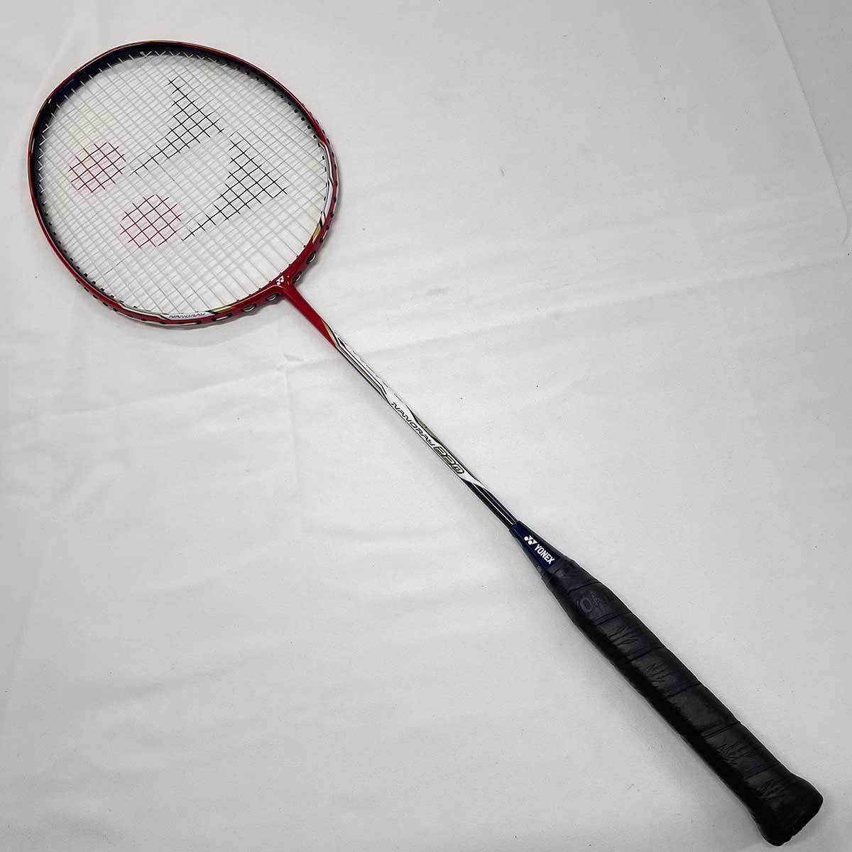 中古】ヨネックス ナノレイ220 バドミントンラケット NANORAY 4UG5