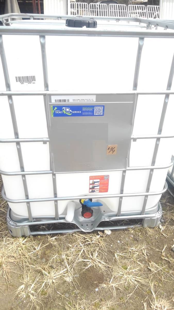1000L大型 貯水タンク 給水タンク ポリタンク 蛇口付き 雨水タンク 畑 