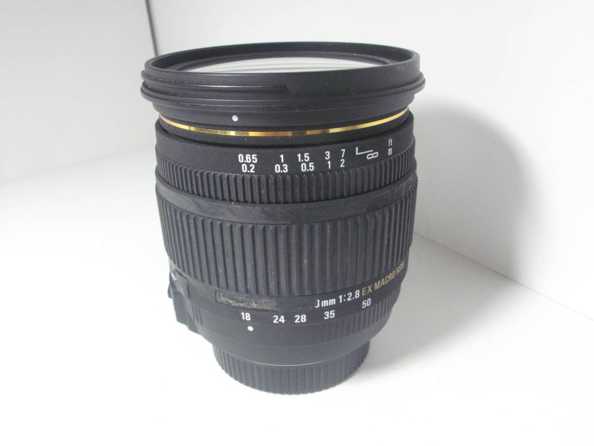 NIKKOR W 210mm F5.6 外観は使い込んだ感じではなく綺麗なほうかと思います