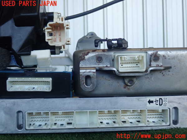セルシオ | UCF30の中古車を探すならグーネット CELSIOR TOYOTA UCF30 トヨタ UCF3# LINE ～MC｜ジュエリーライン JEWELRY UCF30&frasl;UCF31 セルシオ型式：UA-UCF30（トヨタ）のクルマカタログ｜中古車の 型式:UA-UCF30｜セルシオ(トヨタ)の総合情報 グーネット セルシオ（トヨタ）の価格・スペック情報{平成16年7月