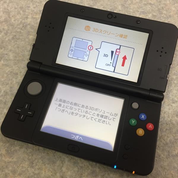 ☆充電器付き！New ニンテンドー3DS ブラック+3DSソフト20本(太鼓の 