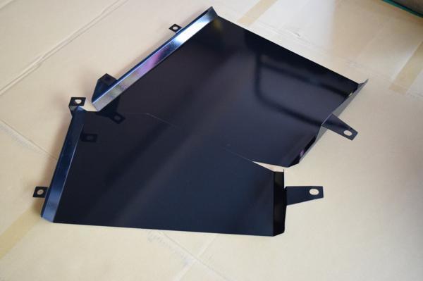 18クラウン 燃料タンクガード スチール2.3mm フェールタンクガード 