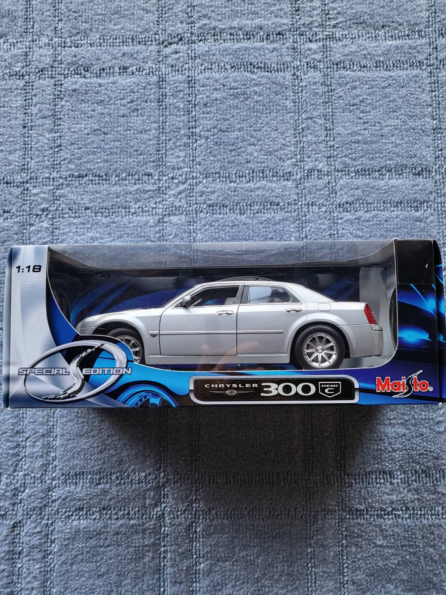 1/18 クライスラー 300C ミニカー Maisto マイスト アメ車 未開封 