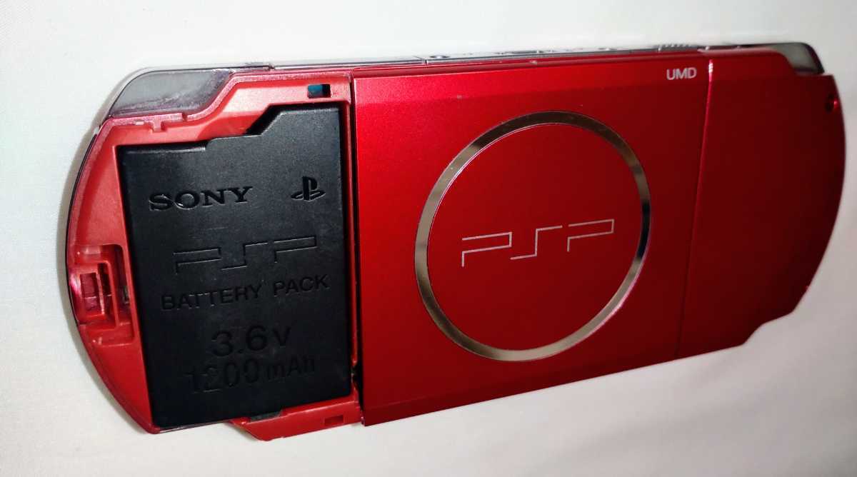 送料込 中古美品 SONY PSP-3000 ソニー レッド Portable PSP本体 