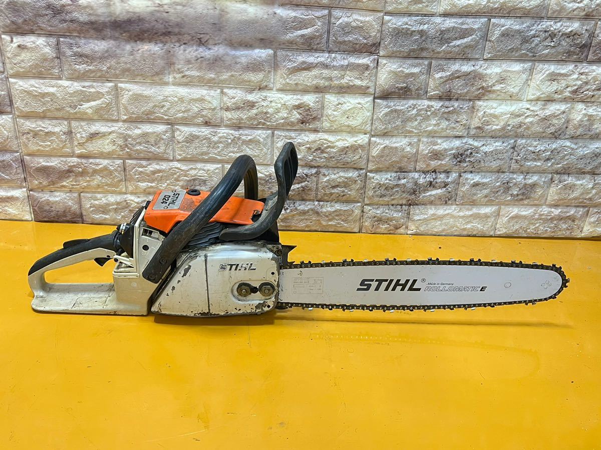 Stihl 024 AV Electronic Quickstop Gas Powered Chainsaw 16