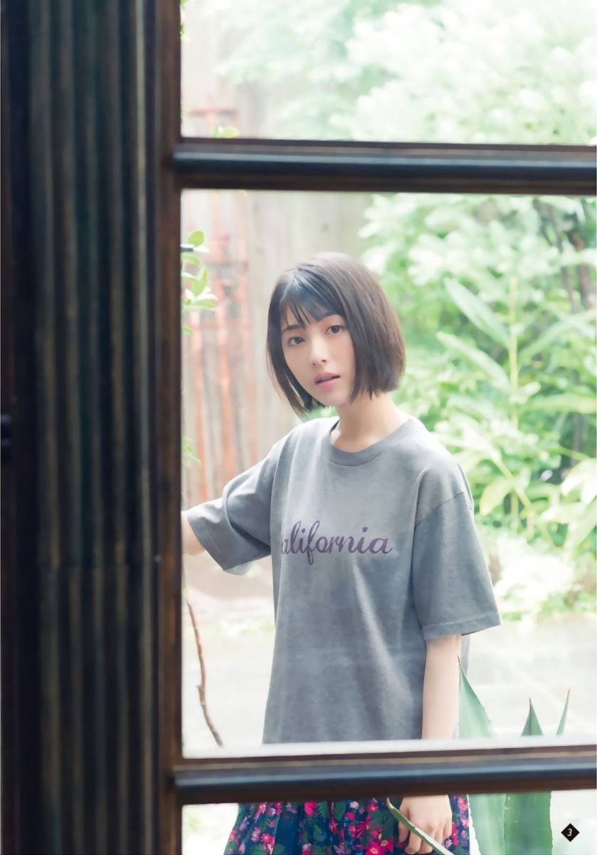 高画質 浜辺美波 写真 L判サイズ 50枚 写真 売買されたオークション情報 Yahooの商品情報をアーカイブ公開 オークファン Aucfan Com