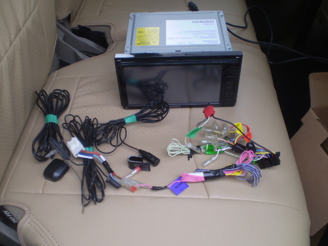 KENWOOD カーナビ 彩速ナビ | MDV-D407BTW JVCケンウッド DVD ♪ 特定