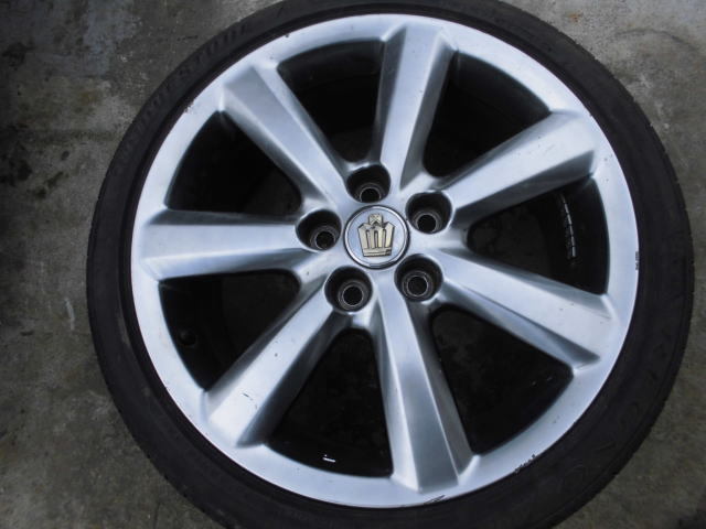 クラウン純正アルミホイール 225/40R18 4本(ラジアルタイヤ クラウン純正アルミホイール 225/40R18 4本(ラジアルタイヤ