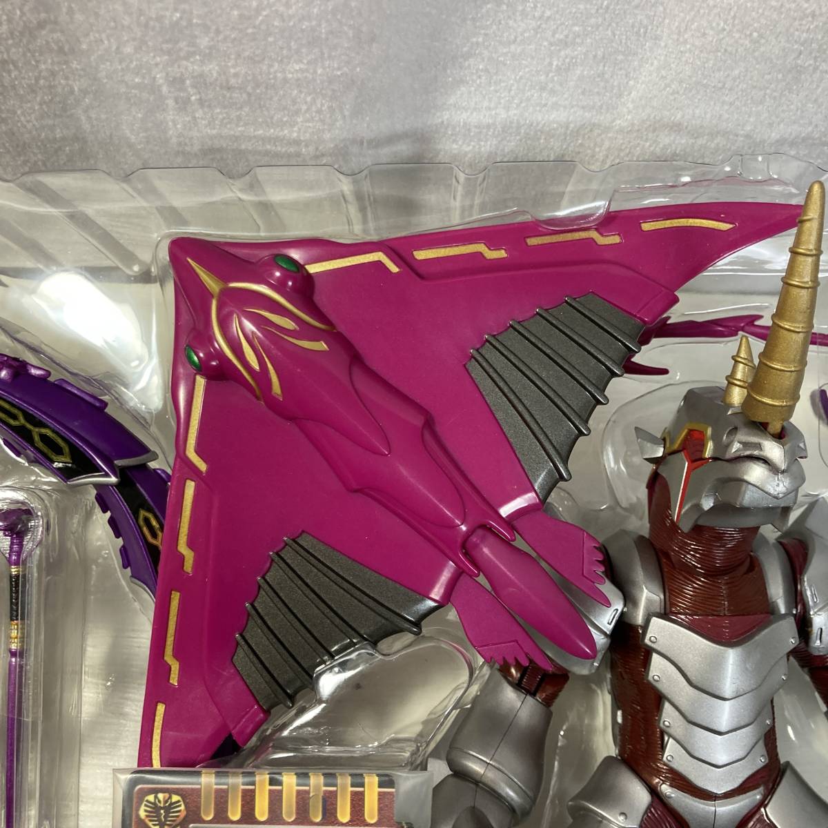 美品 バンダイ R&M4 仮面ライダー龍騎 仮面ライダー王蛇 関節可動 