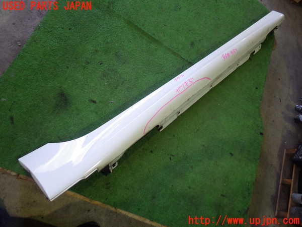  2UPJ-83101390 BMW 218d グランツアラー 2E20 F46 右サイドステップ(サイド)｜売買されたオークション情報、yahooの商品情報をアーカイブ公開 - オークファン BMW用