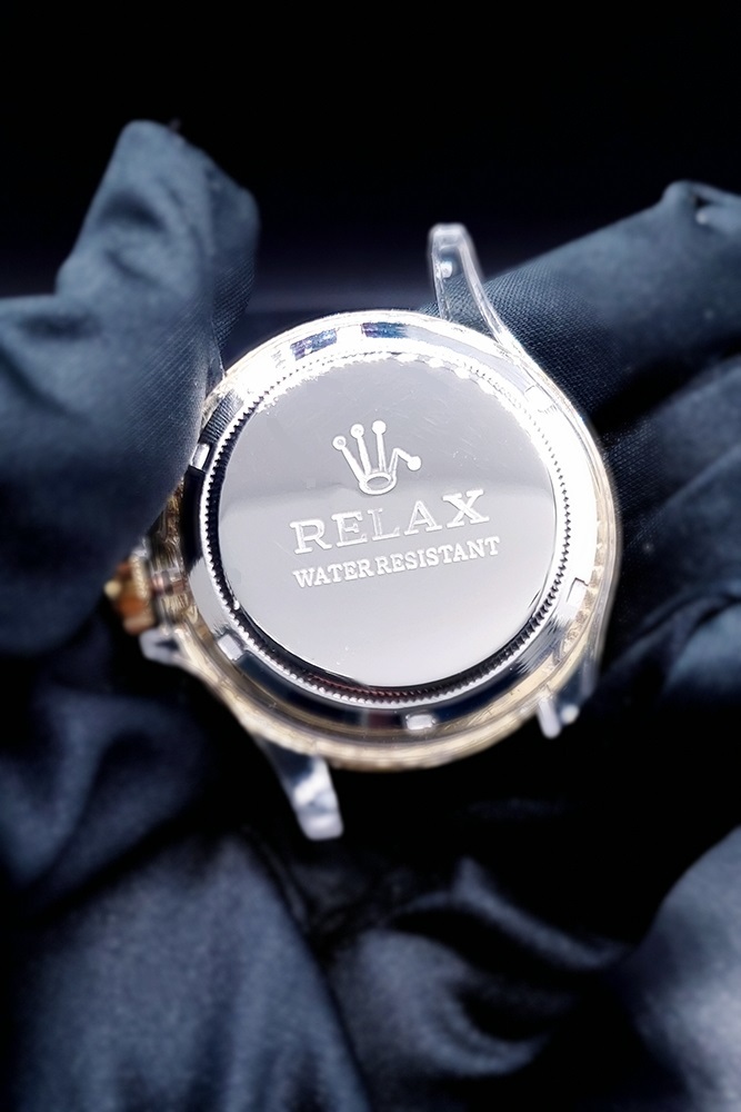 RELAX リラックス 王冠ロゴ 腕時計 大人気 GMT 赤/黒 世田谷ベース 所