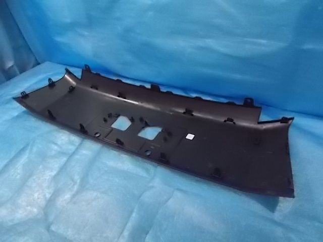 ヴォクシー ZS ZRR80 前期 フロントバンパー ガーニッシュ №AR20133