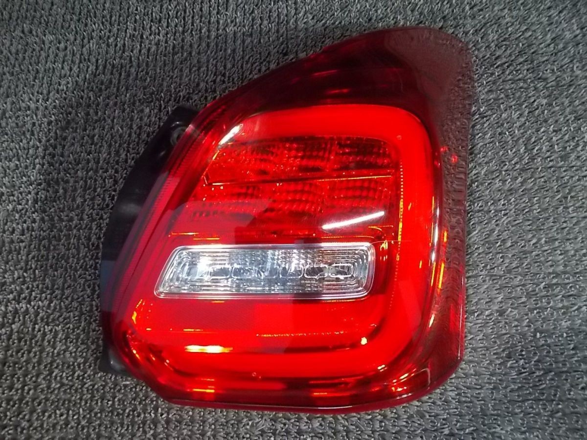 スイフトスポーツZC33S 純正 左テール【一部欠あり】 【公式通販】