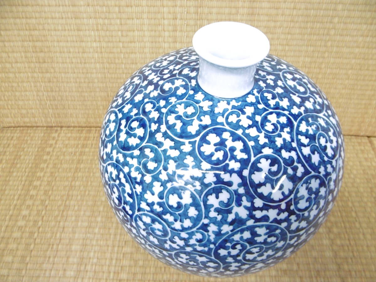 有田焼 源右衛門 壺 染付桜文 有田焼染付草花紋花瓶 (初代真右