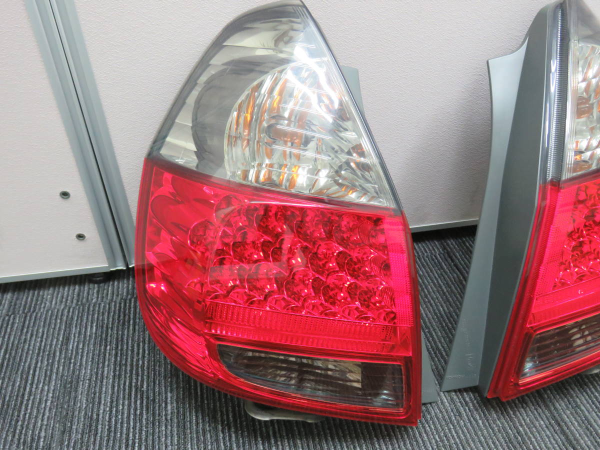 フィット 2026年最新Yahoo!オークション gd3 純正テールランプの -フィット ホンダ テールランプ Tint+ 用 GD1&frasl;GD2&frasl;GD3&frasl;GD4 GK 中古 GP系 ホンダ(純正) 前期 テールランプの通販