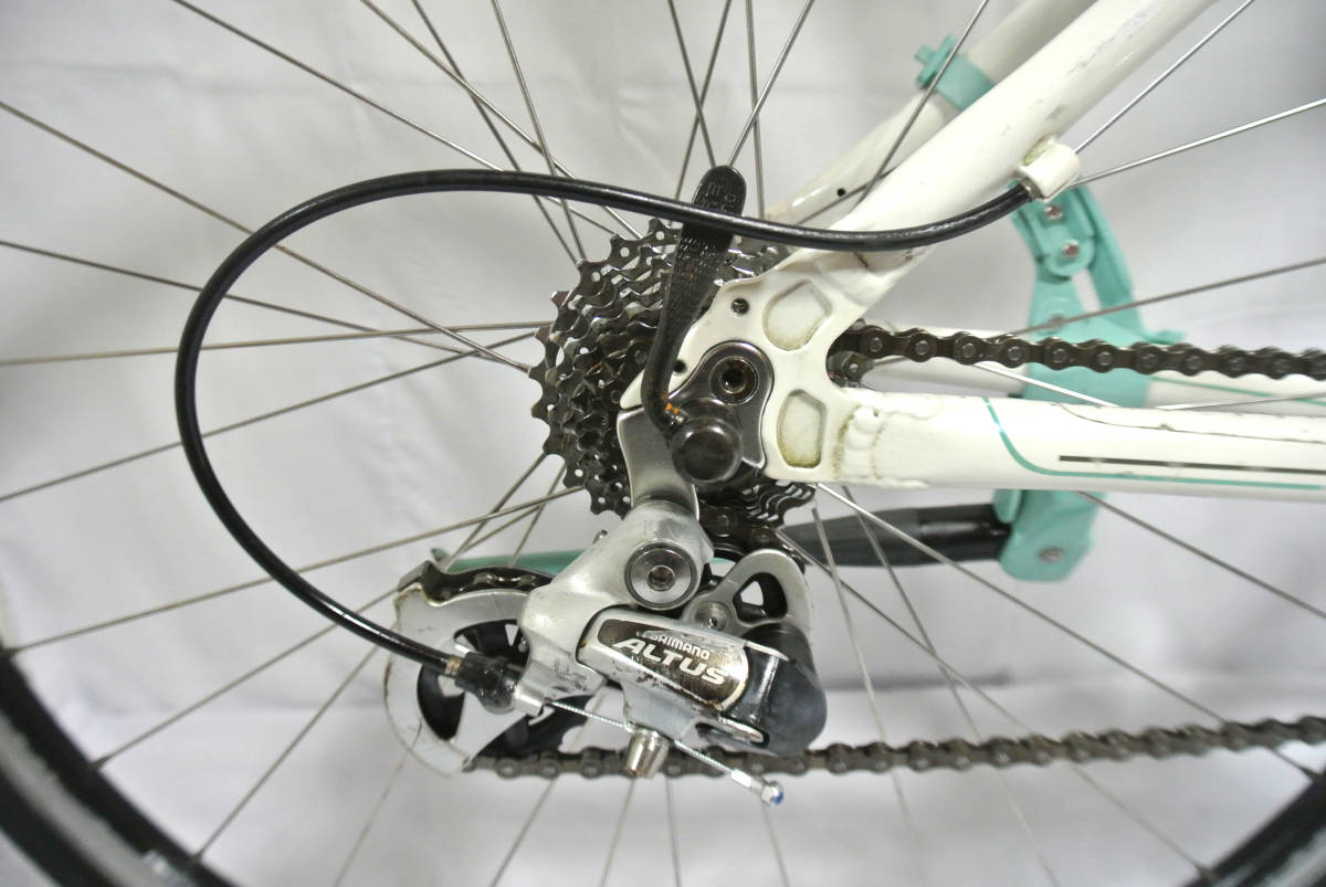 4-053 ☆ 【Bianchi】※ CIELO sport 軽快MTB 24段 28インチ 白色 
