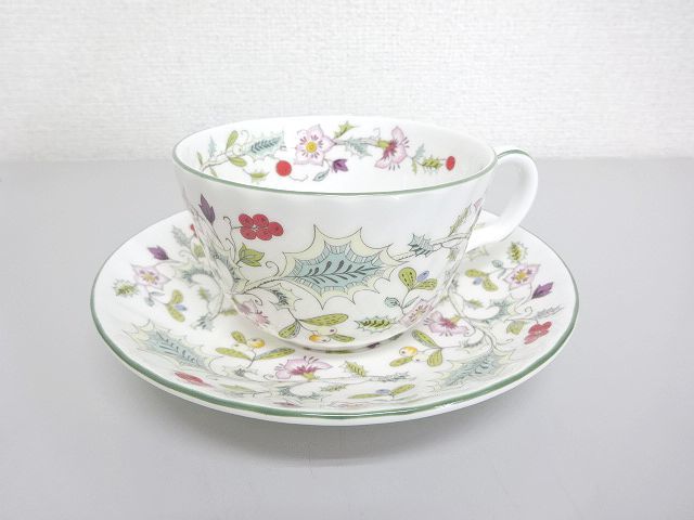 MINTON ミントン Holly Berry ホーリーベリー カップ＆ソーサーの入札 