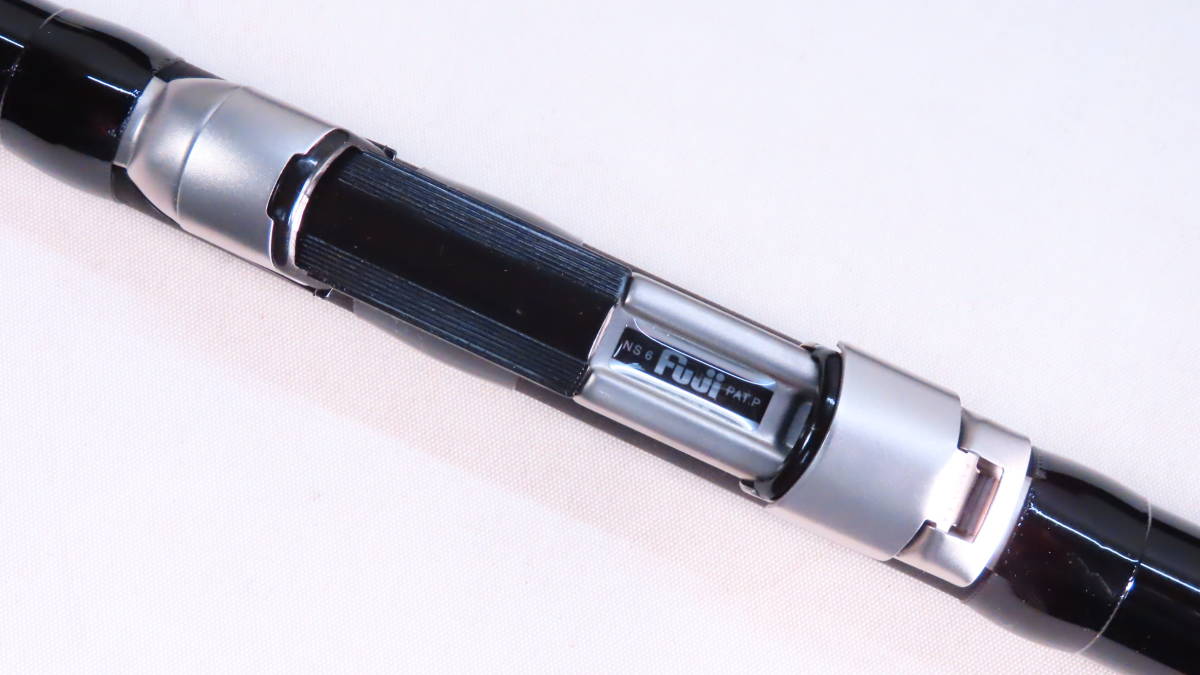がまかつ【美品】がま磯 レセプターR 125-53 (1.25号5.3m) /定価31900 