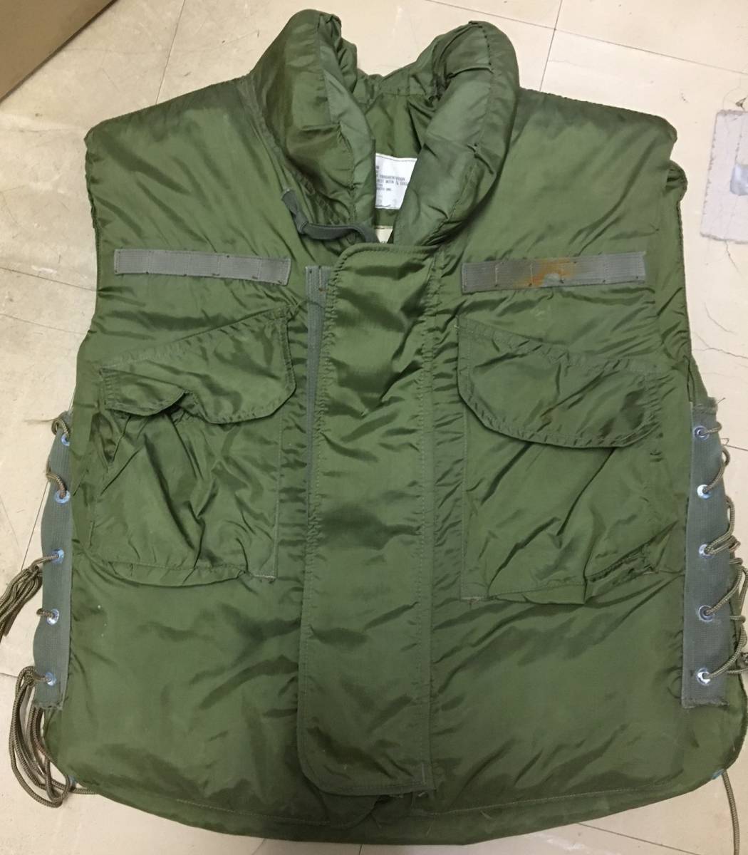 実物アメリカ軍放出品 U.S M69 M1969 ボディアーマーベスト ベトナム 