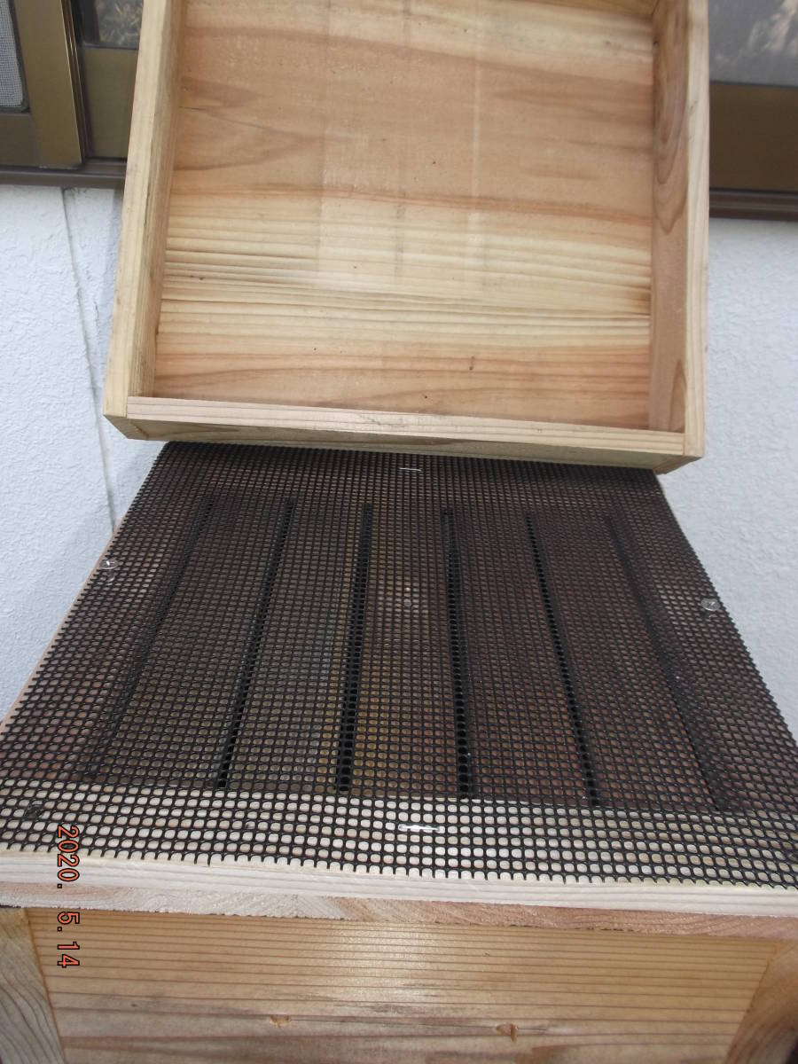 巣箱 日本蜜蜂 巣箱の通販 ミツバチ 1セット ニホンミツバチの分蜂群の 